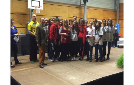 LES EQUIPES FEMININES DE L'USW MISES A L'HONNEUR ...