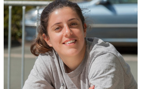 3 QUESTIONS A ALICE !