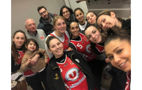 Les rouges invancues à la maison !